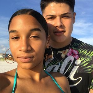 Meet your Posher, Marisa